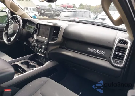 2020 Ram 1500 Big Horn 4X4 6'4 Box из США, поврежденный, VIN 1C6SRFMT3LN143125